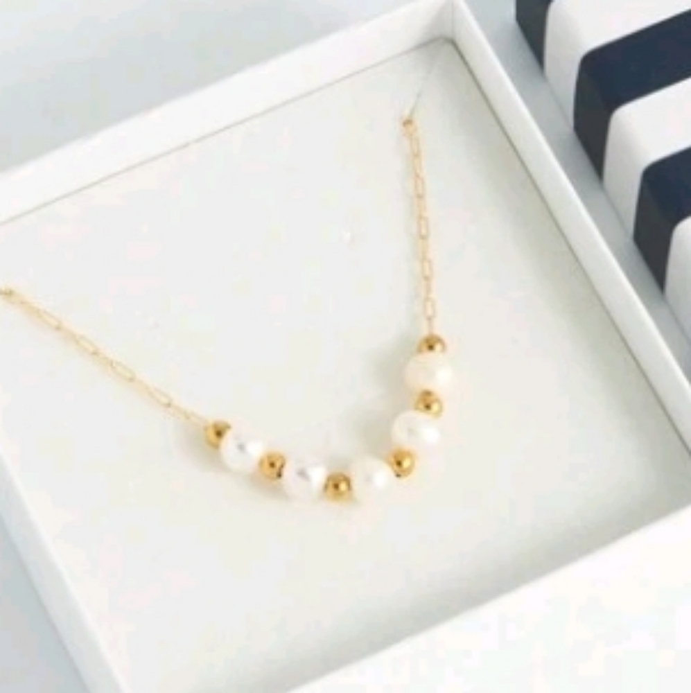 NWT Authentic Freshwater Pearl & 18k Gold Plated Stainless Steel Necklace